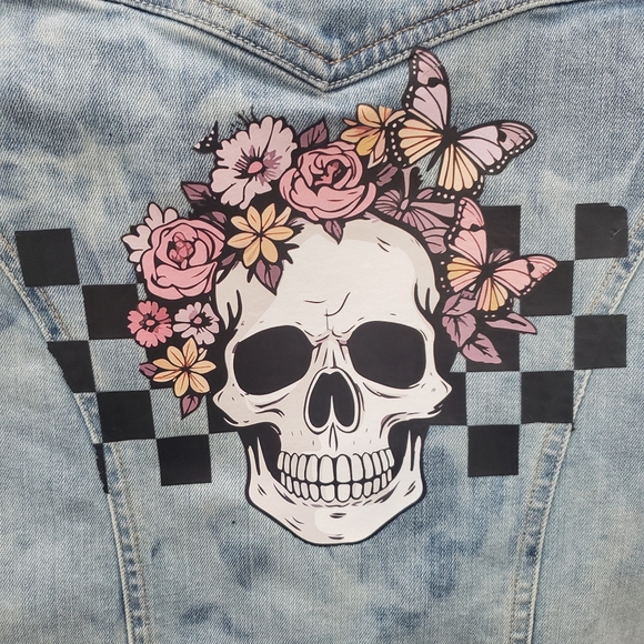 Edgy Denim Vest with Skull and Floral Art - Picture 7 of 7
